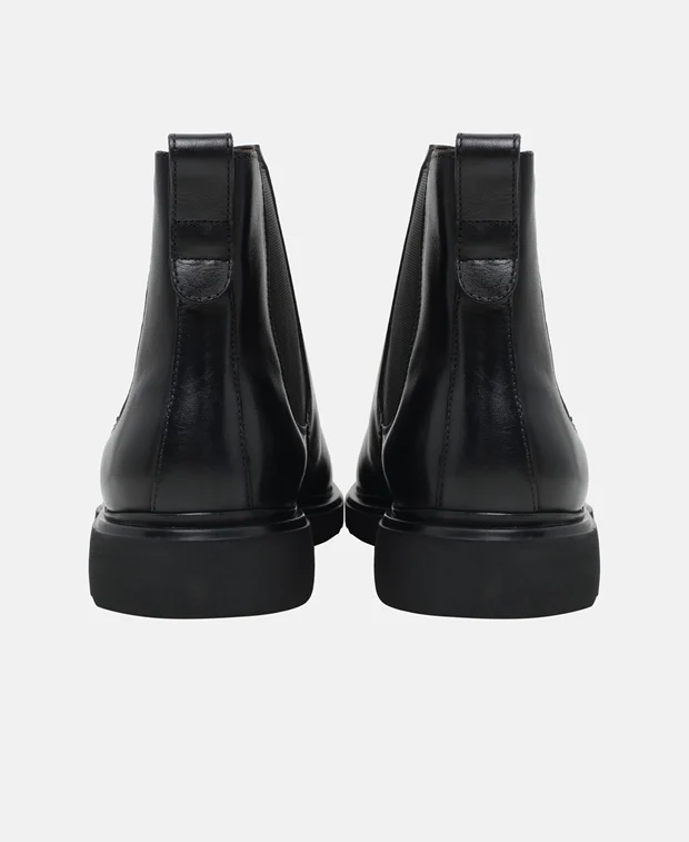 Chelsea Boots - Image 2