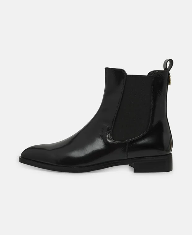 Chelsea Boots - Image 4