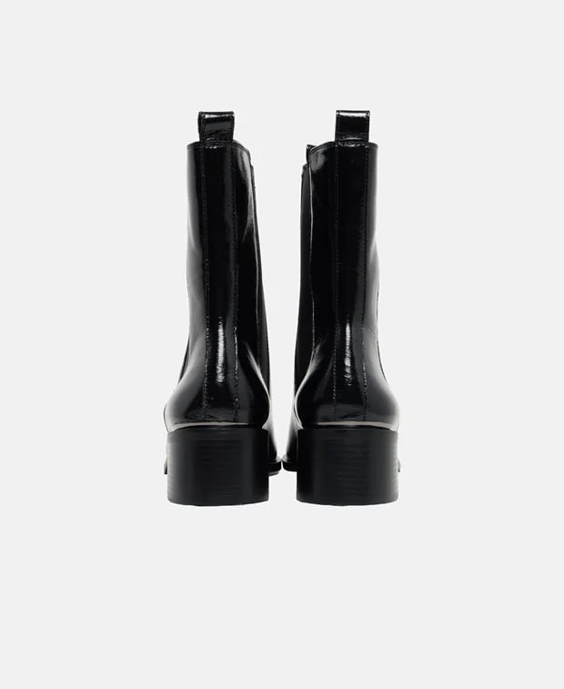 Chelsea Boots - Image 2