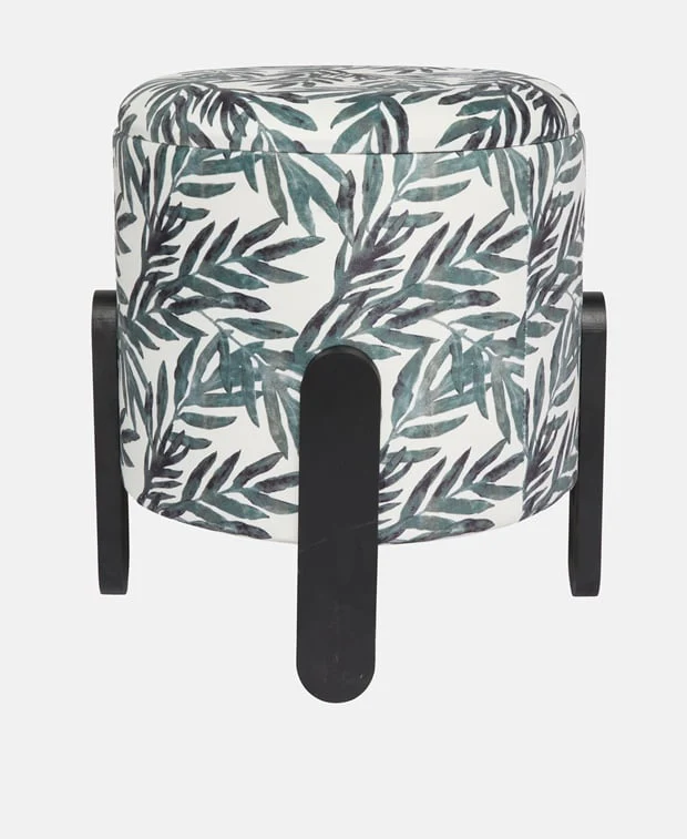 Hocker mit Stauraum