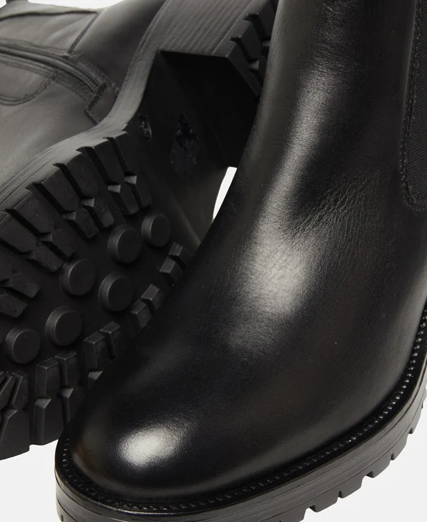 Chelsea Boots - Image 5