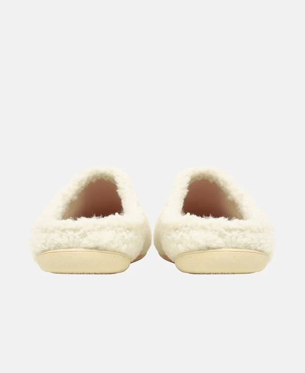 Slipper - Image 2