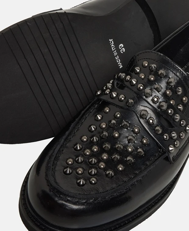 Loafer - Image 5