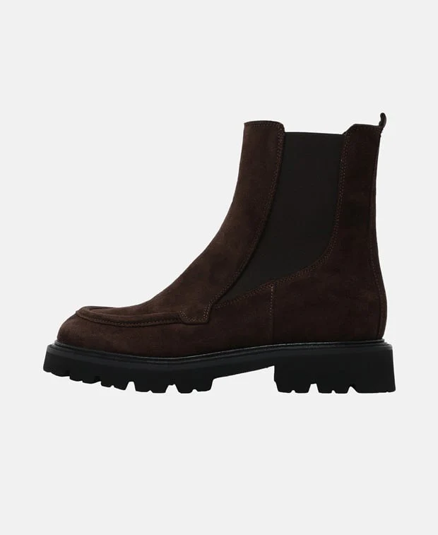 Chelsea Boots - Image 4