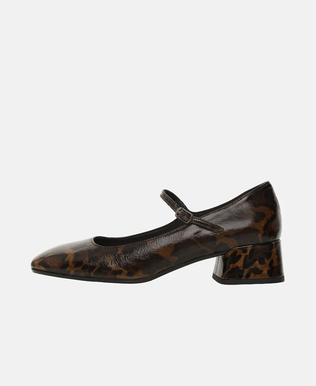 Pumps - Image 4