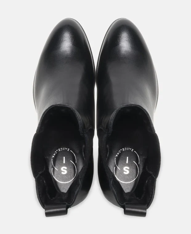 Chelsea Boots - Image 3