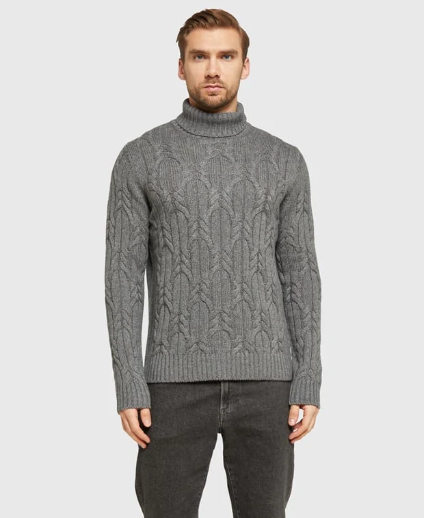 Rollkragenpullover