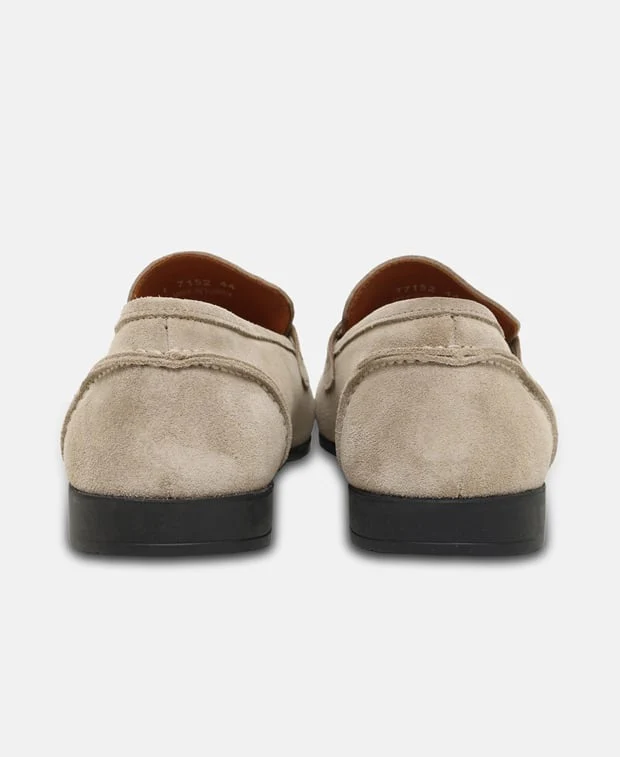 Loafer - Image 2