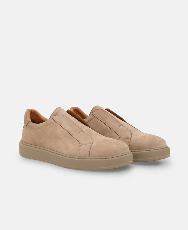 Slip-on Sneaker