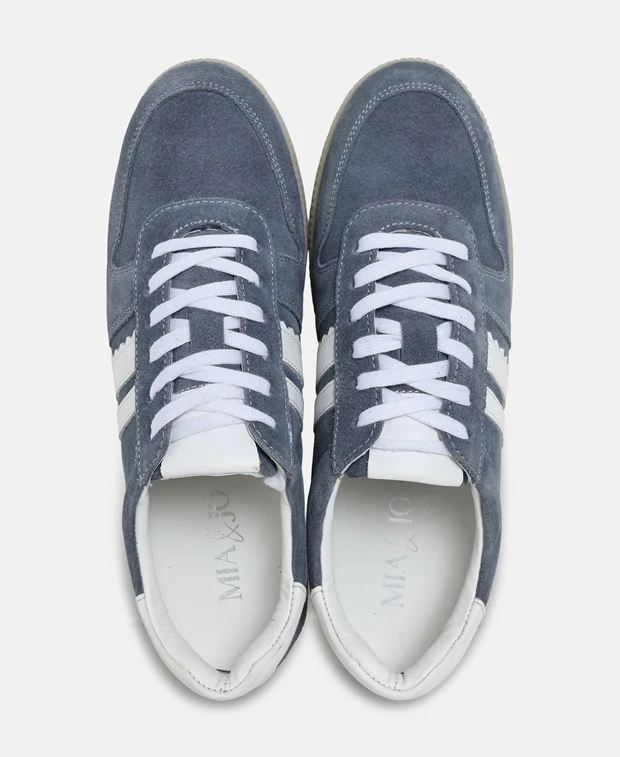 Sneaker - Image 3
