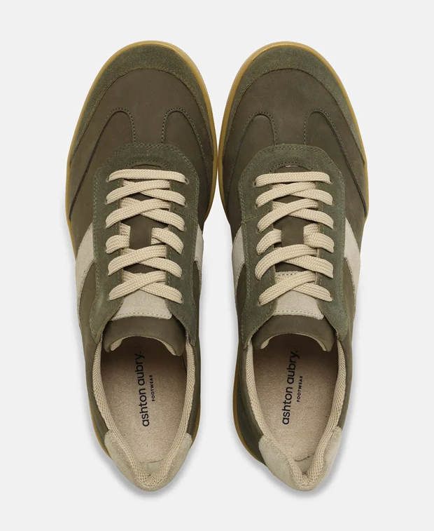 Sneaker - Image 3