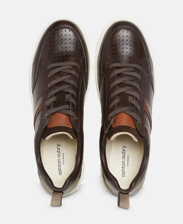 Sneaker - Image 3
