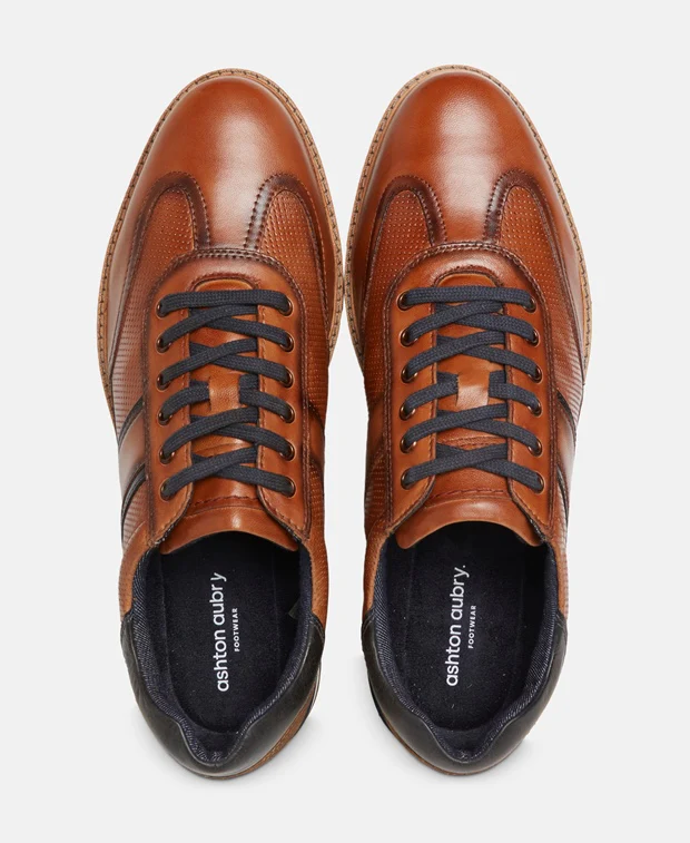 Sneaker - Image 3