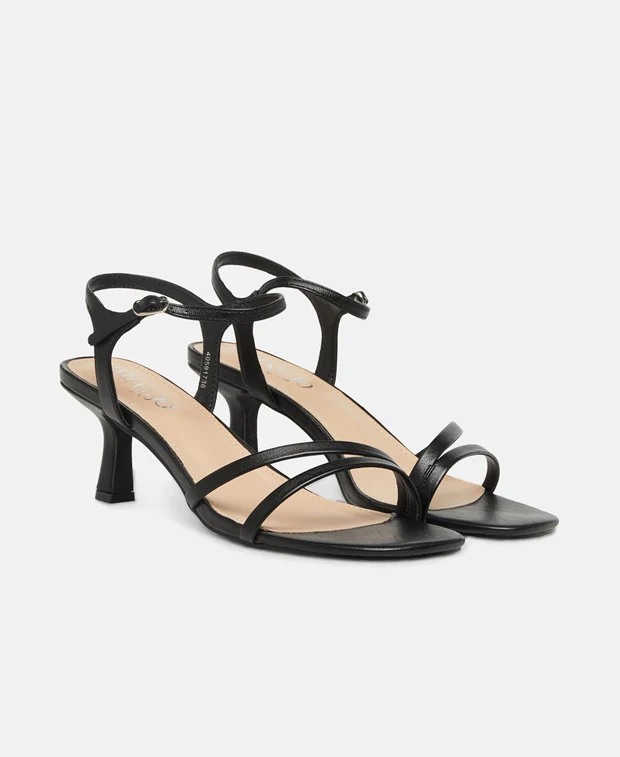 Fesselriemchen Sandalen