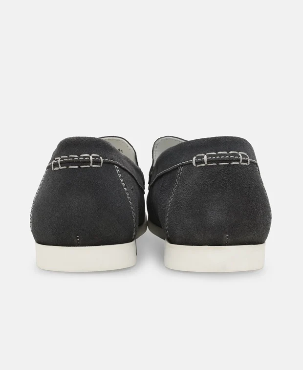 Loafer - Image 2