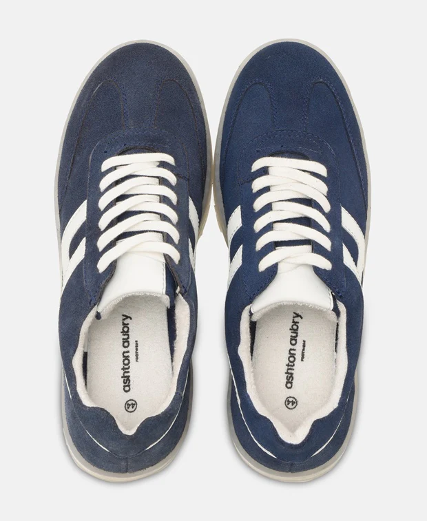 Sneaker - Image 3