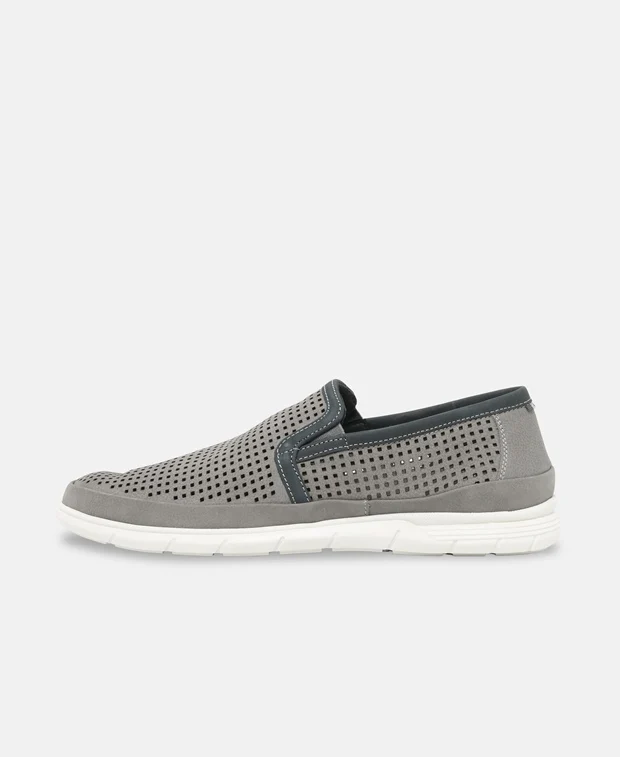 Slip-on Sneaker - Image 4
