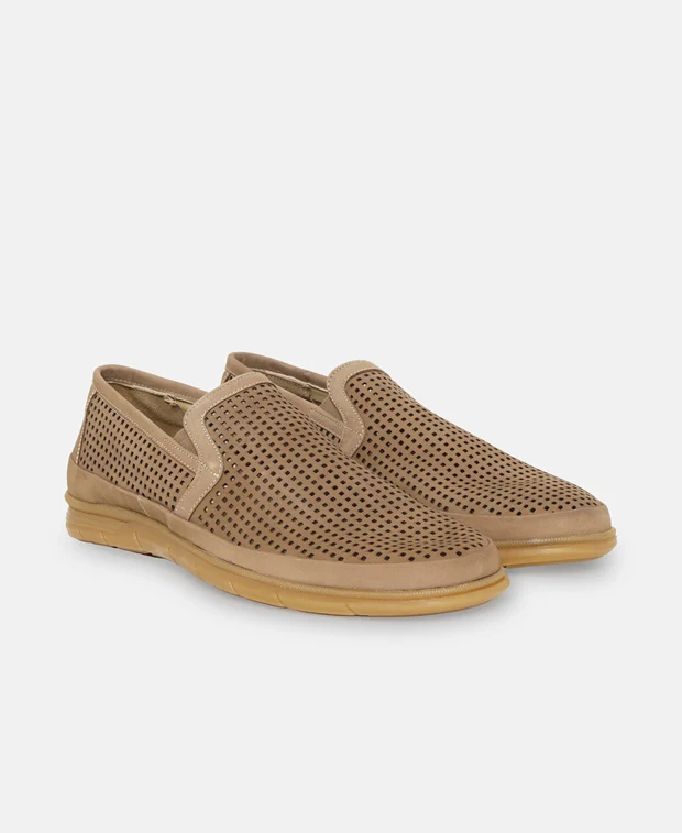 Slip-on Sneaker
