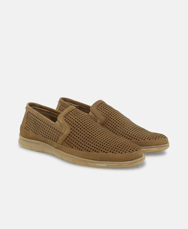 Slip-on Sneaker