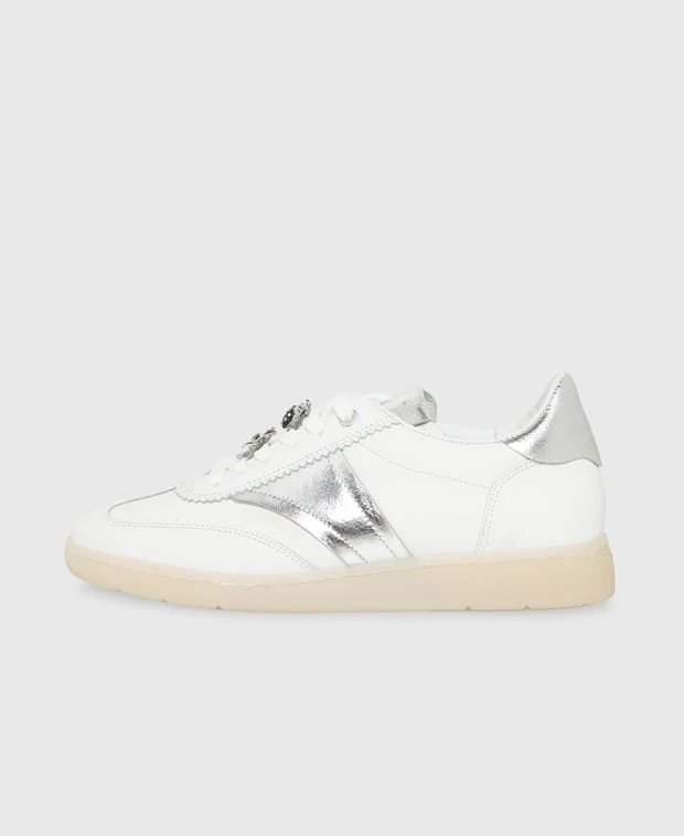 Sneaker - Image 4