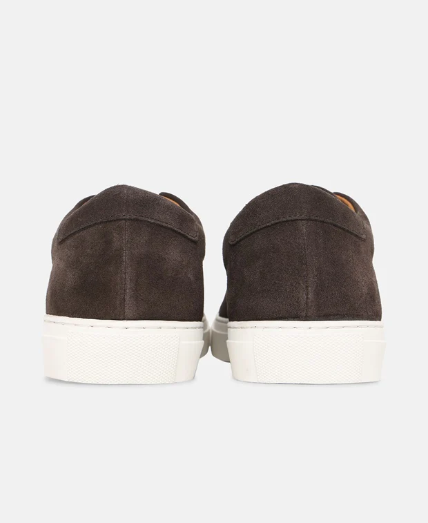Sneaker - Image 2