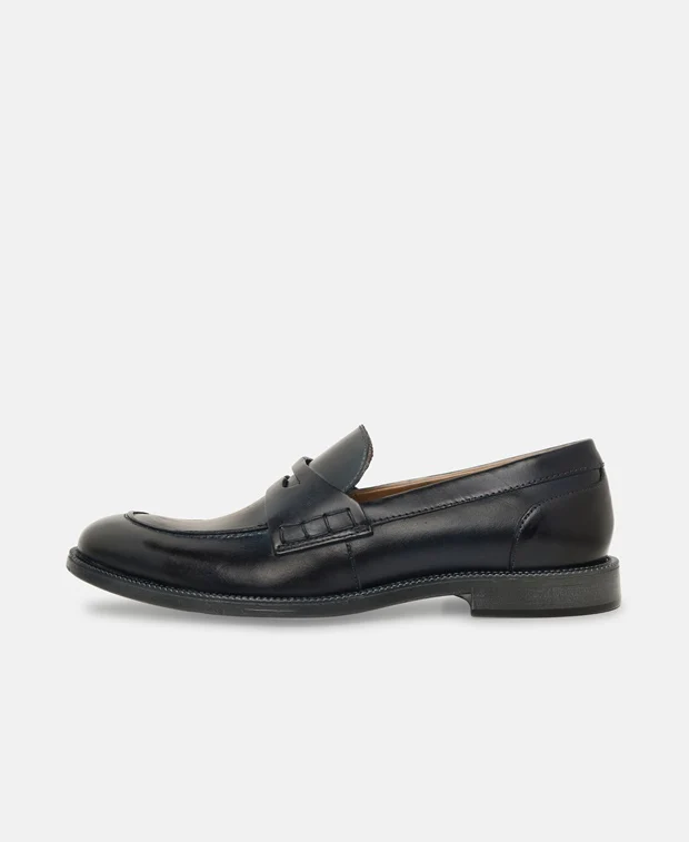 Loafer - Image 4