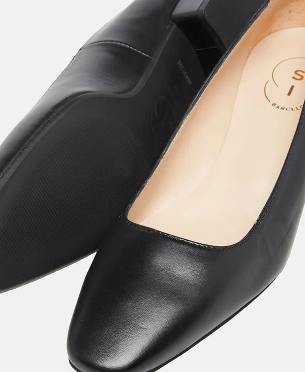 Pumps - Image 5