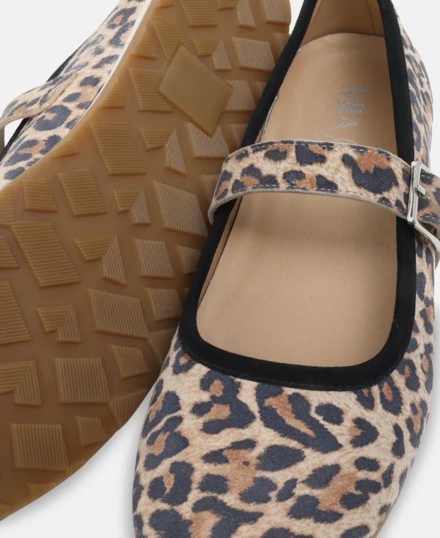 Mary Janes - Image 5